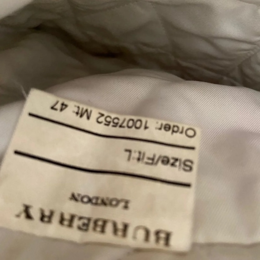 Burberry quilted nova jacket - Picture 8 of 12